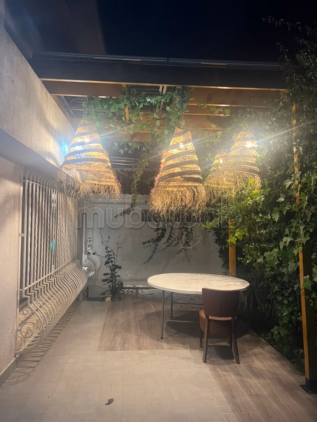 Très belle villa à louer à l’oasis non meublé