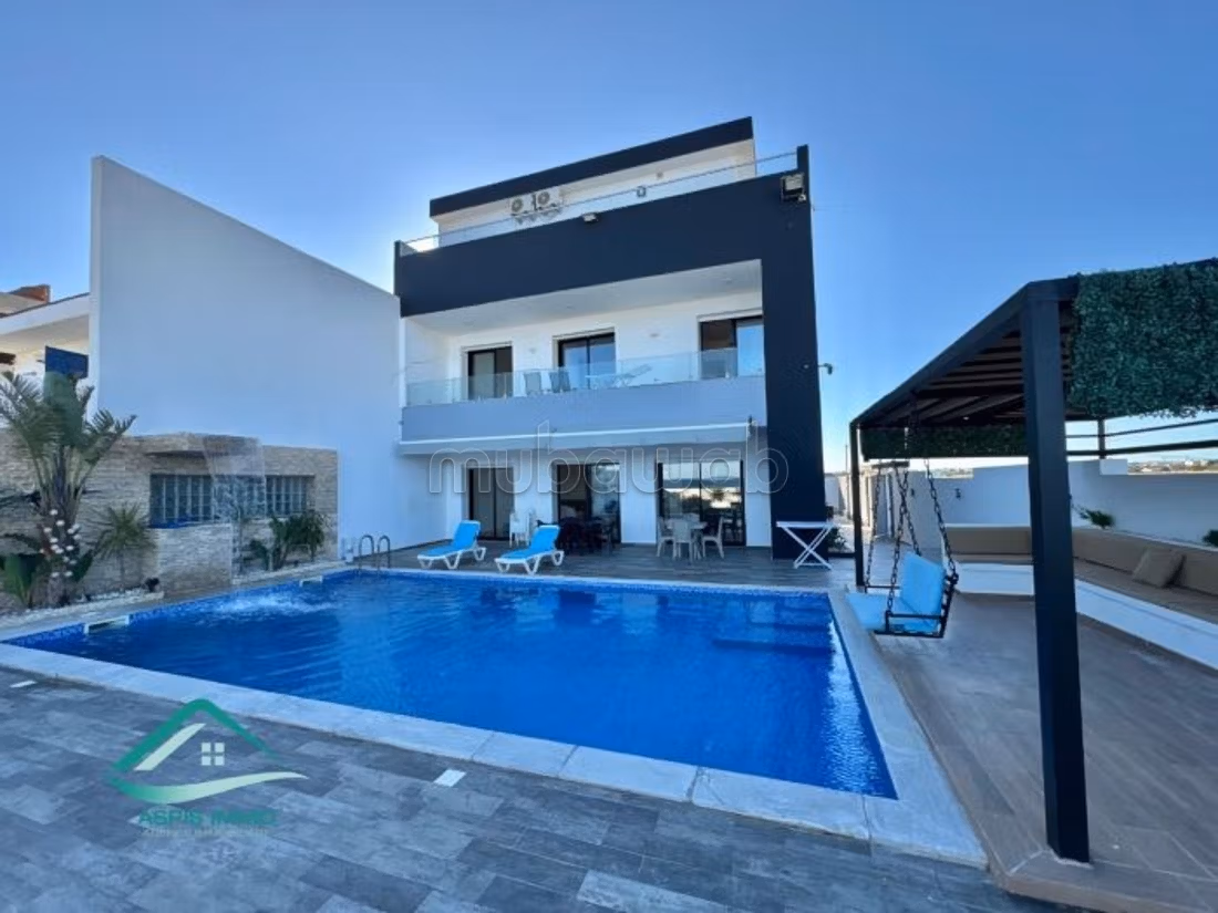 Villa avec piscine PDL à plage Ain Grinz Kelibia