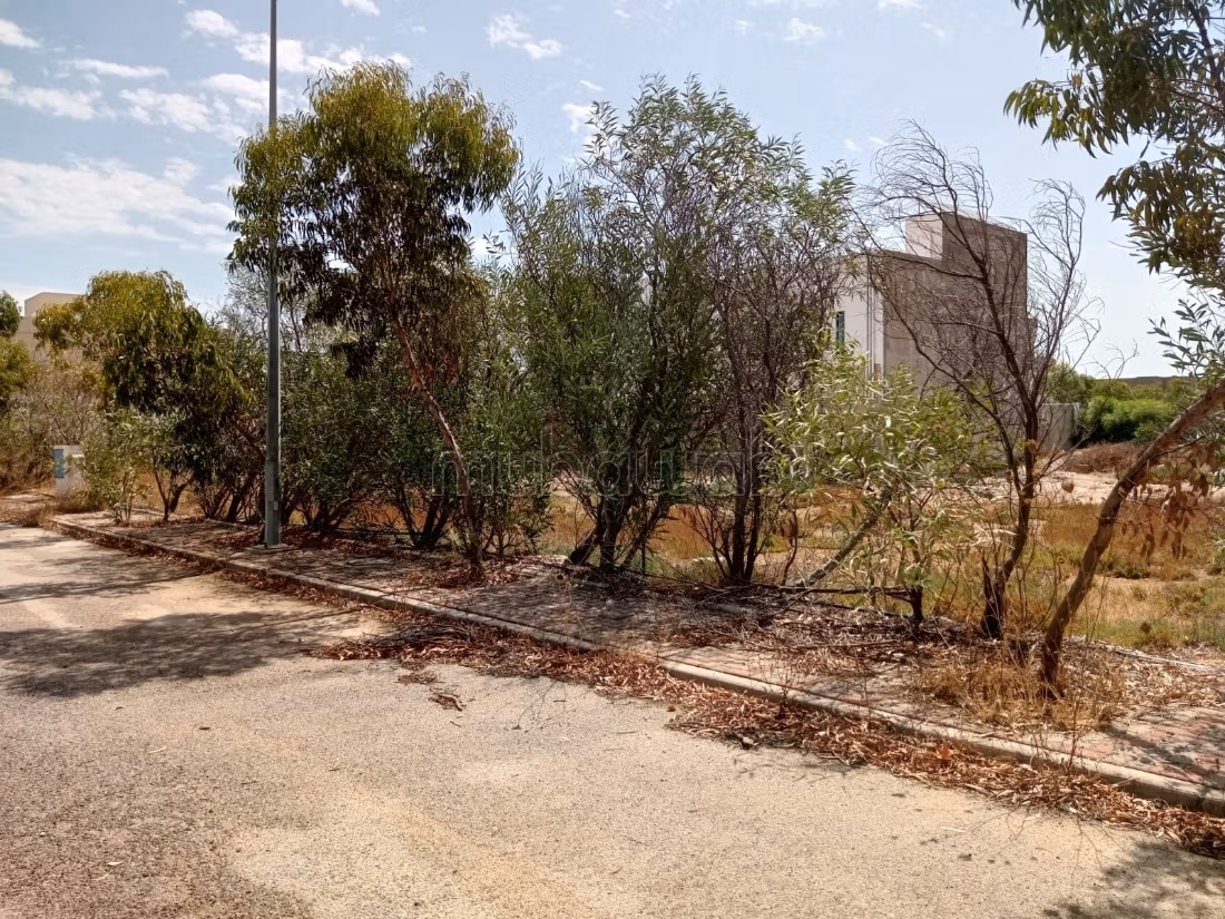Casa in affitto a La Soukra. 4 locali spaziosi. Arredato