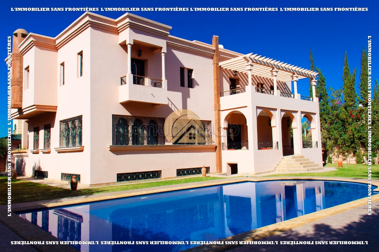 Villa residencial en venta en Targa, 1230 m², Marrakech