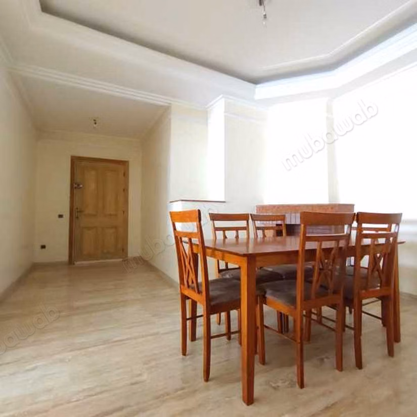 Sell apartment in Gauthier. Surface area 145 m². Carpark, Balcony