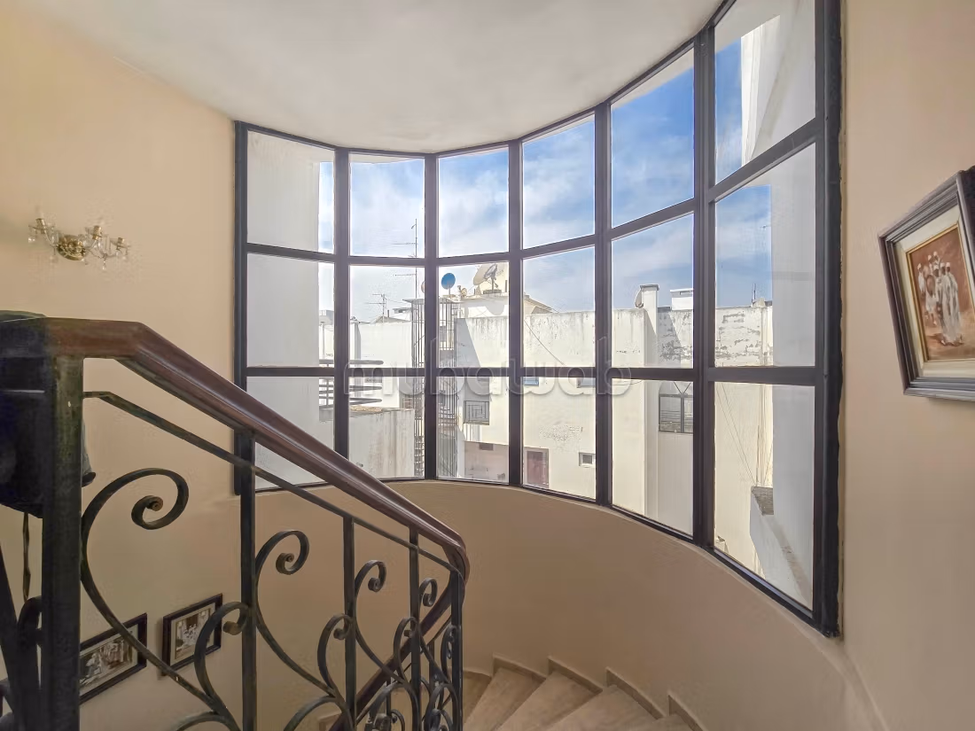 Duplex d’Exception 355 m² Dernier Étage Racine