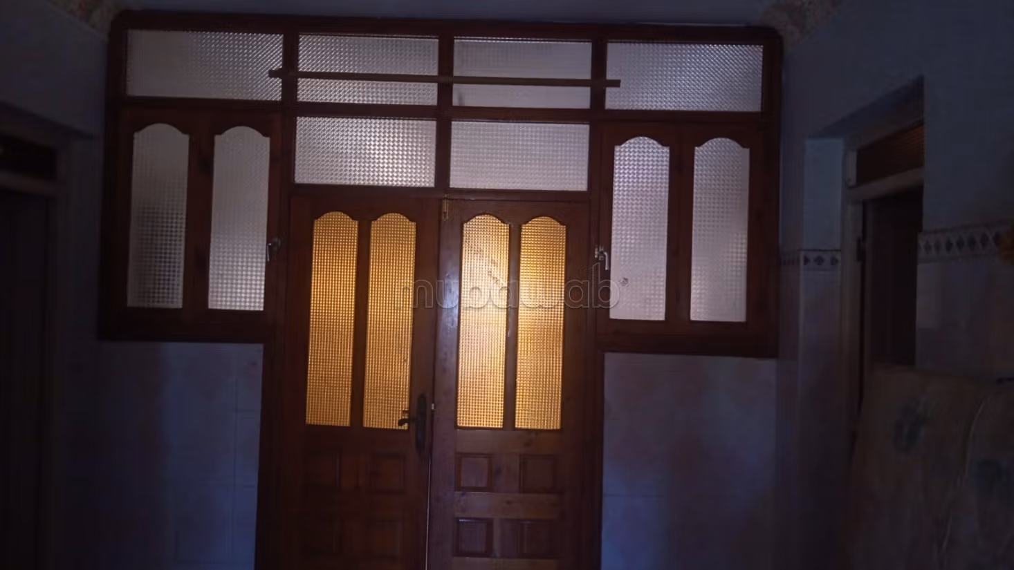 House for sale. 12 large living areas. Beautiful terrace