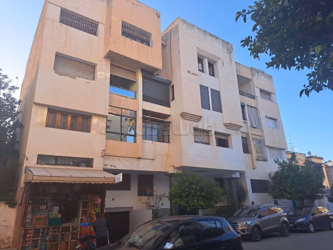 Bel appartement à vendre à Fes. 
Superficie 145 m² — 4