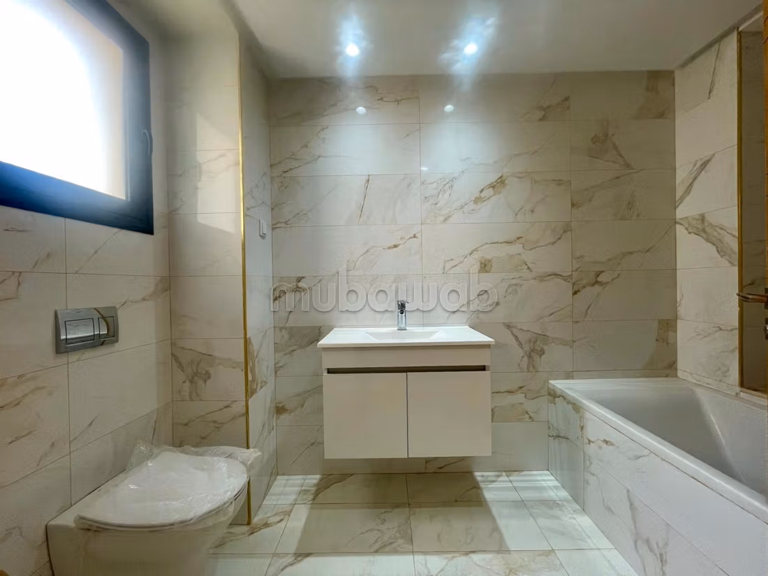 Triplex S4 neuf avec piscine, Gammarth