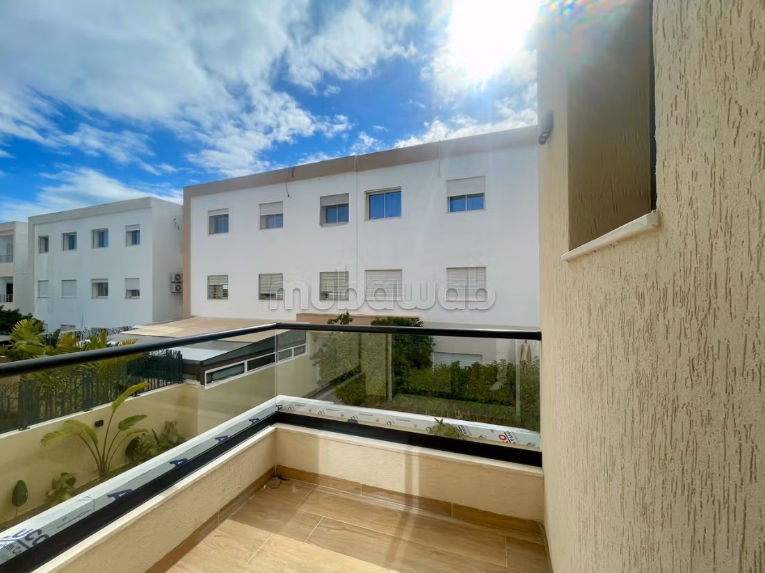Triplex S4 neuf avec piscine, Gammarth