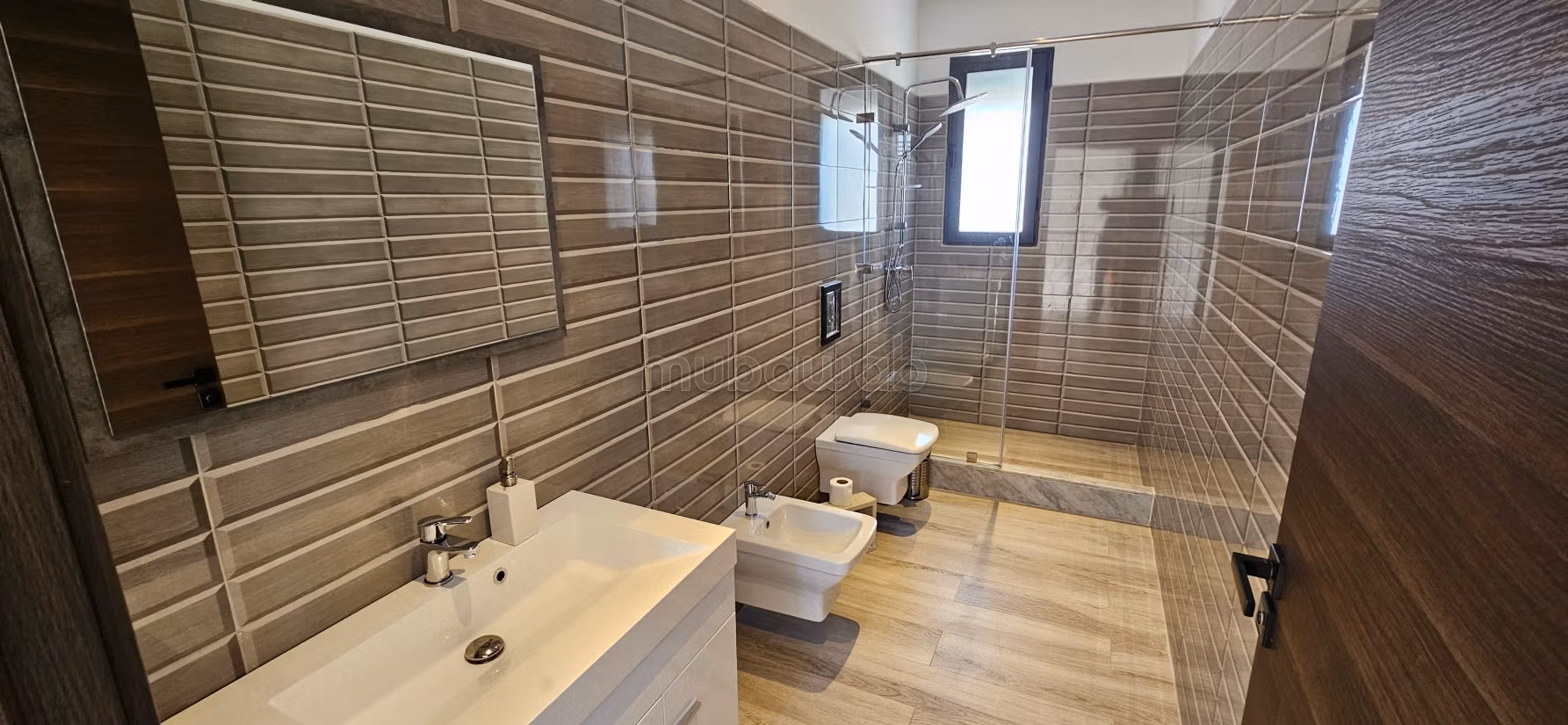 Jolie villa neuve 4CH avec piscine et rooftop