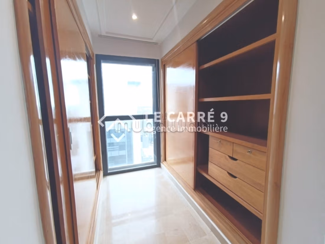Great apartment for rent. 4 beautiful rooms. Well furnished