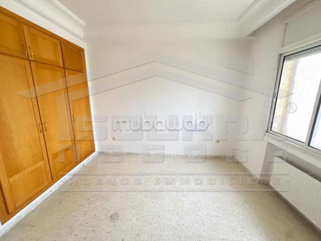 À louer un appartement s2 à la soukra