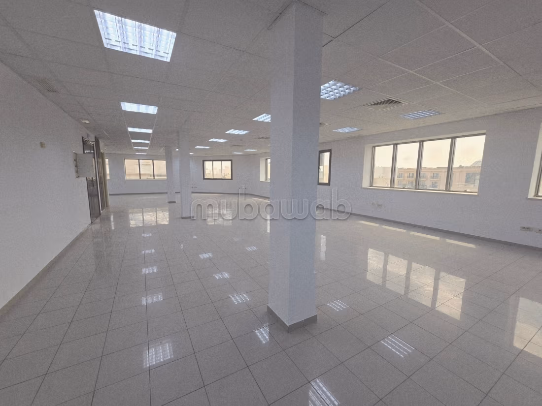 Location bureau 320 m² au lac 1