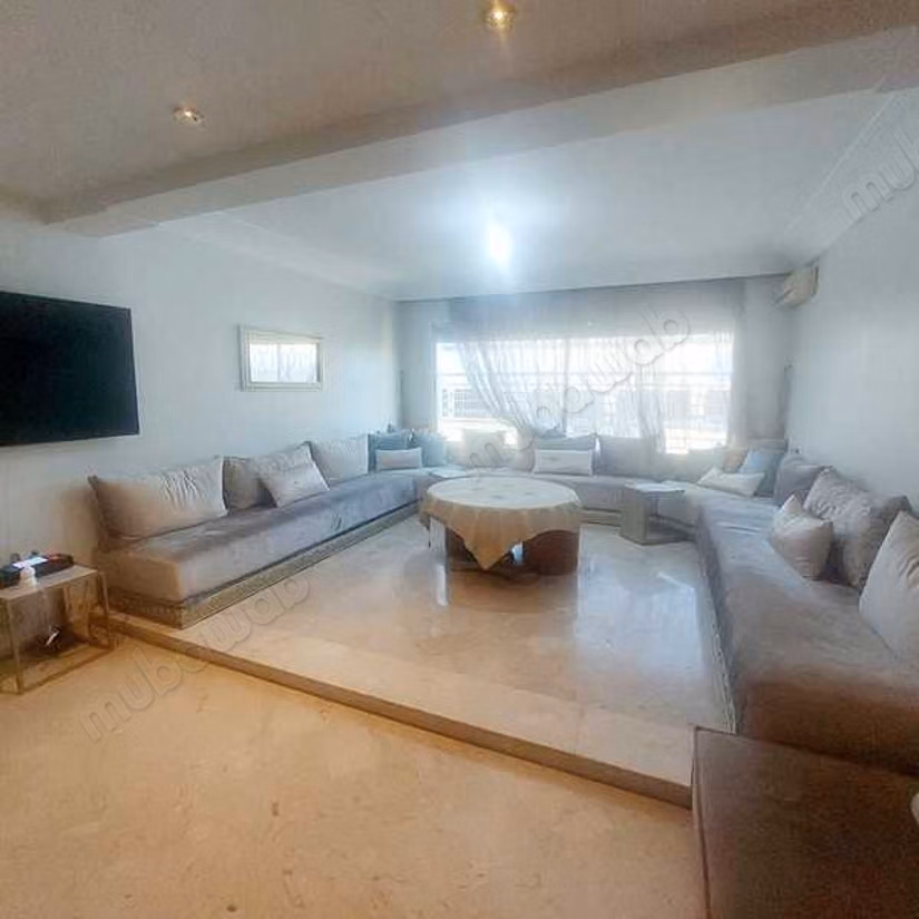 Sale of a lovely apartment in Les Hôpitaux. 3 beautiful rooms. Furnishings