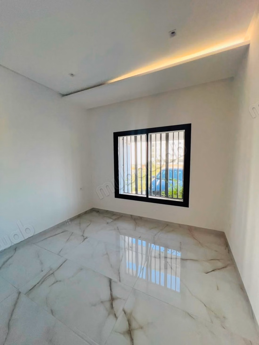 À vendre un s3 au RDC direct promoteur à sahloul4