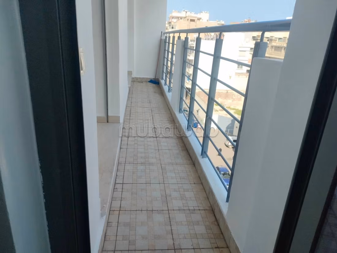 Appartementen om te huren in Centre Ville. 2 Slaapkamers. Volledig gemeubileerd