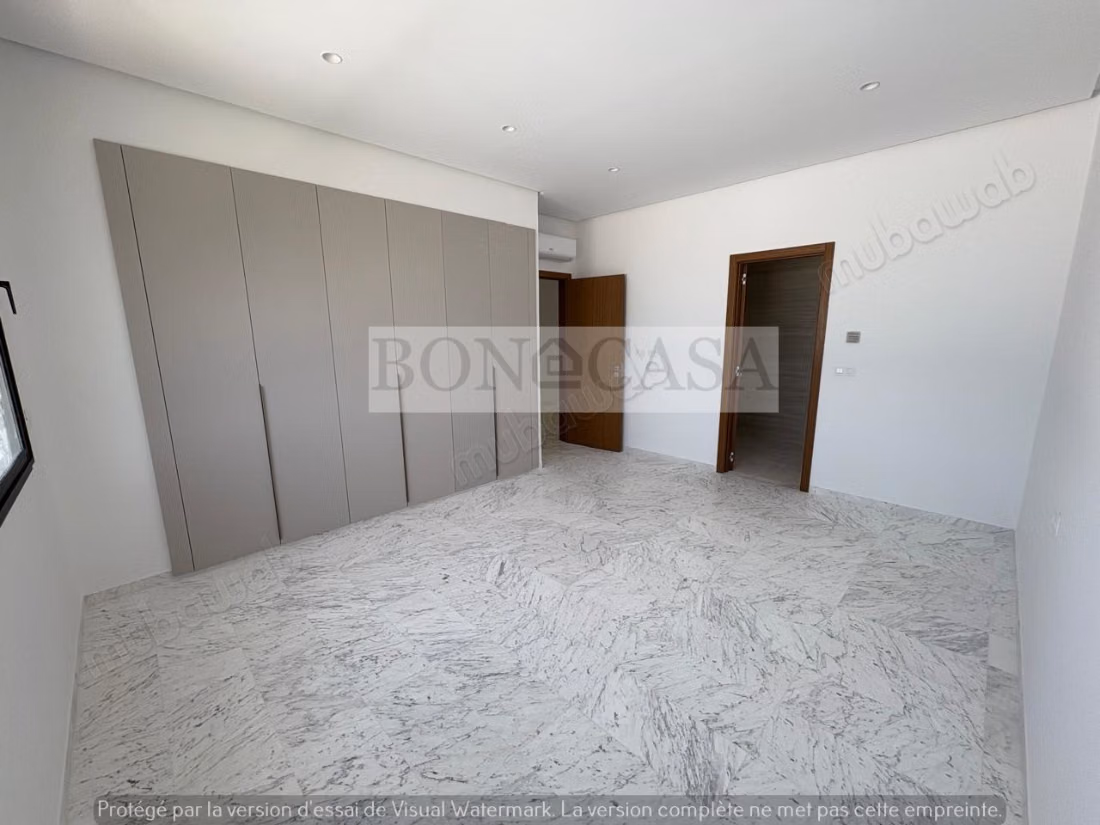 Villa S4 neuve vue mer piscine à louer à Gammarth