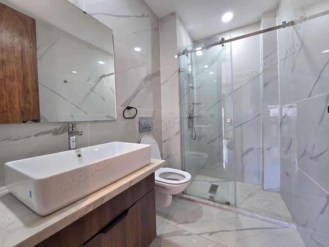 Apartment for rent in Casablanca Finance City. 2 large rooms. Cellar