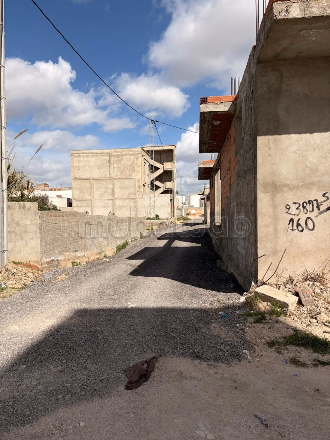 Terrain de 200 m2 à vendre el agba tunis