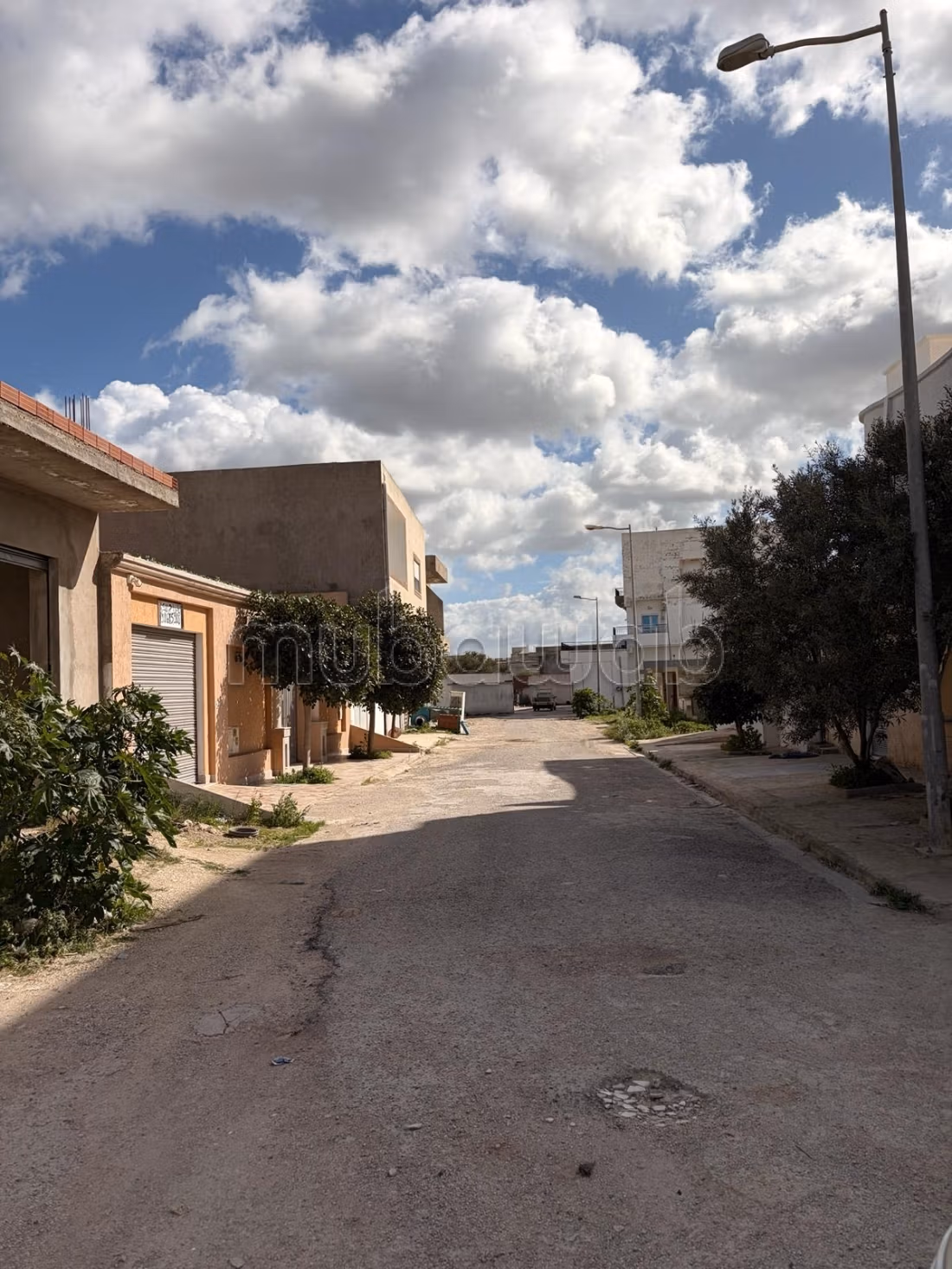 Terrain de 200 m2 à vendre el agba tunis