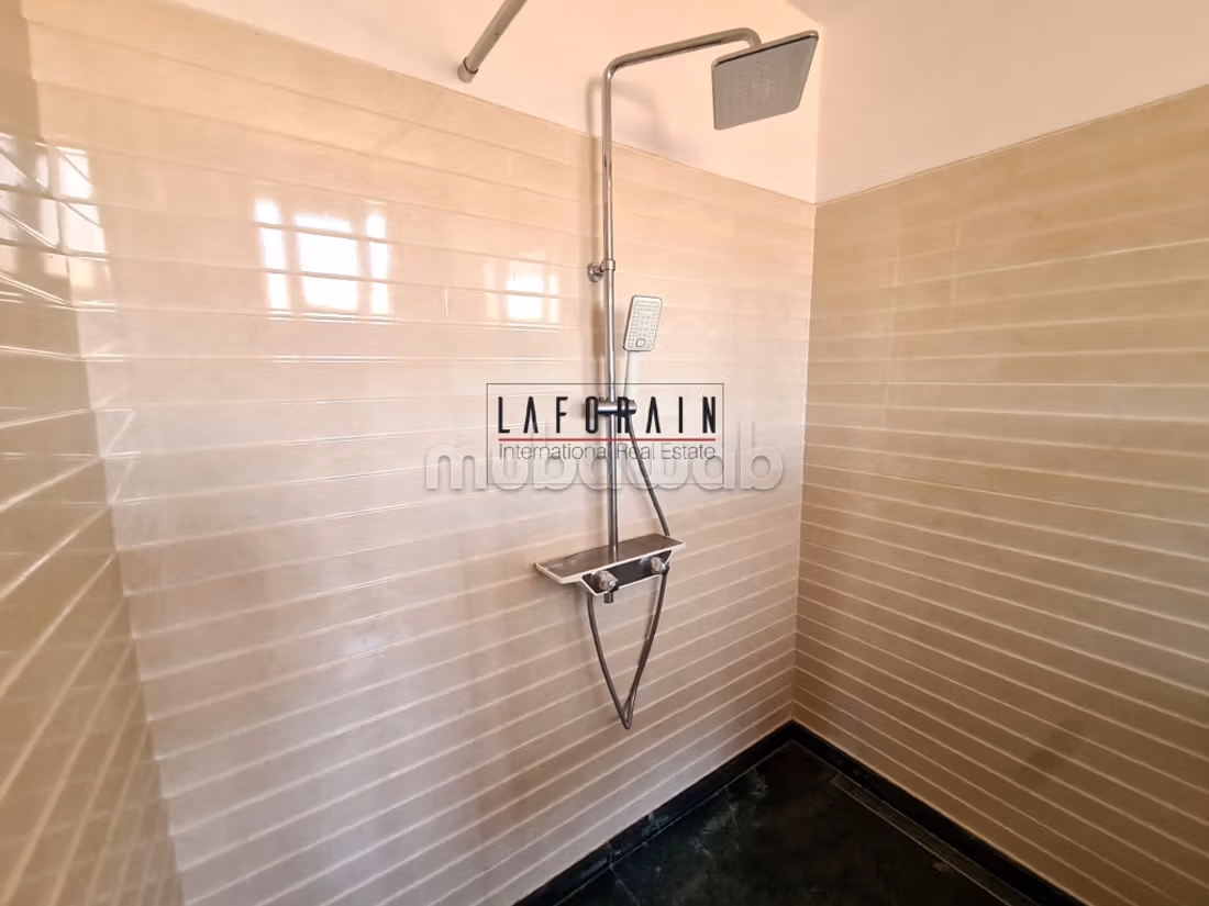 Appartement Lumineux de 280m² — 5