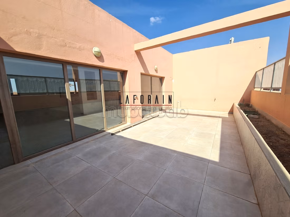 Appartement Lumineux de 280m²