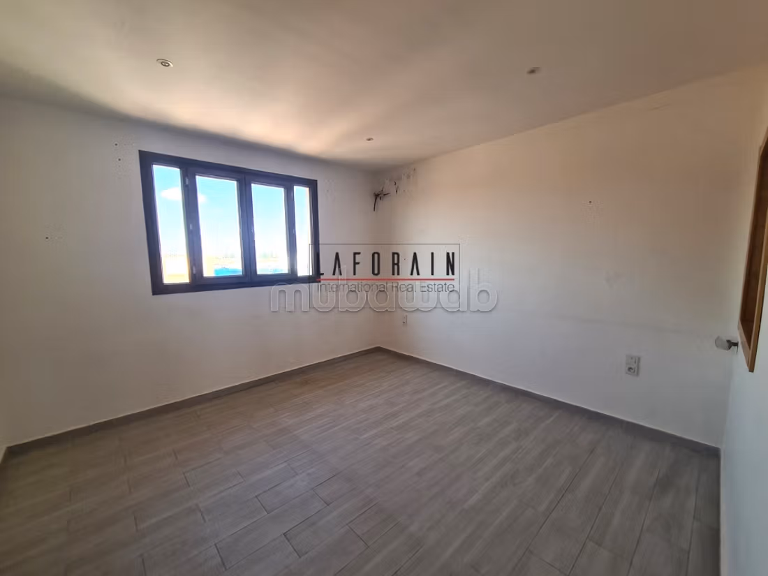 Appartement 280 m² f Sidi Ghanem — 21