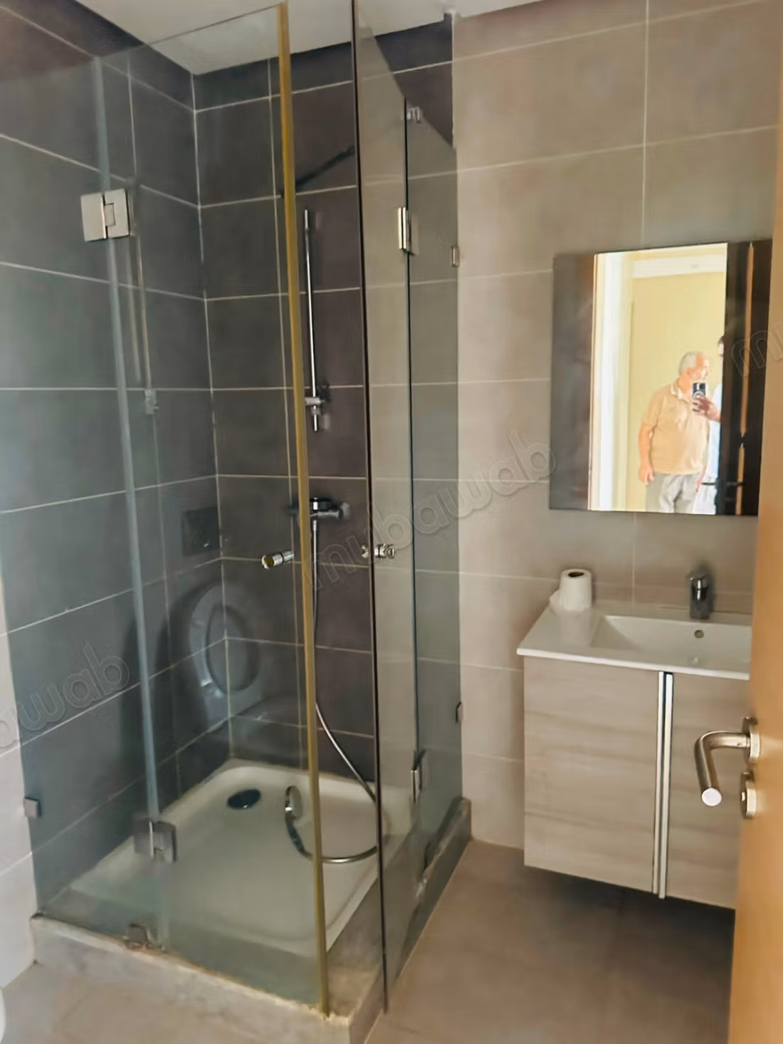 Location d'un appartement à Riyad. 4 pièces confortables. Meublé