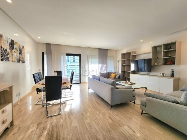 Magnífico piso en alquiler en Casablanca Finance City. 3 habitaciones grandes. Amueblado