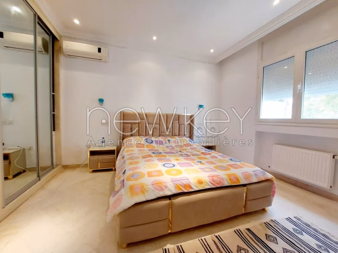 Magnificent villa for rent in La Marsa. 4 rooms. Furnishings