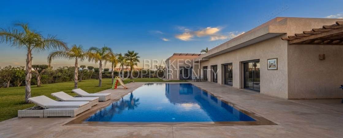 Villa Moderne Meublée à Louer à Marrakech sur la rte de Ouarzazate Jardin piscine