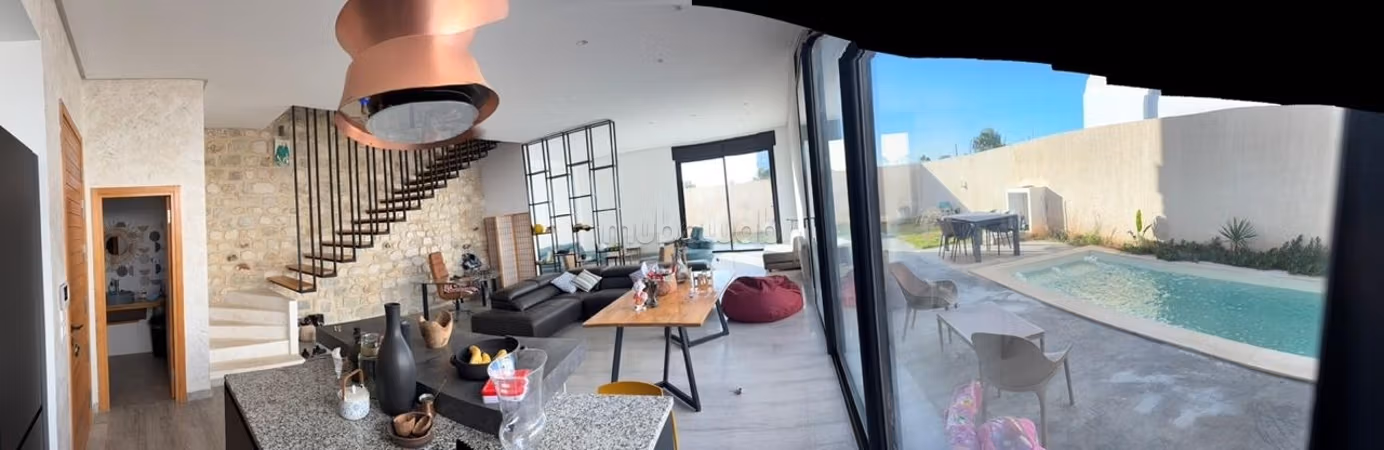 À vendre une Villa à Raoued