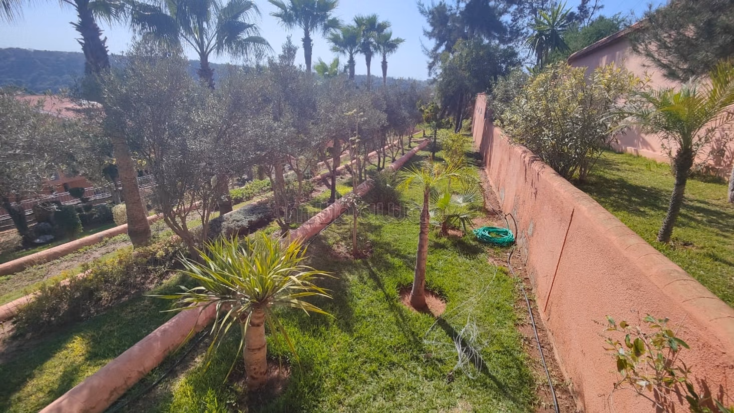 Villa de alto standing en venta en La Colline. 7 dormitorios. Propiedad con piscina