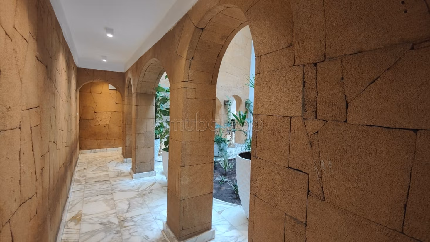 Villa de alto standing en venta en La Colline. 7 dormitorios. Propiedad con piscina