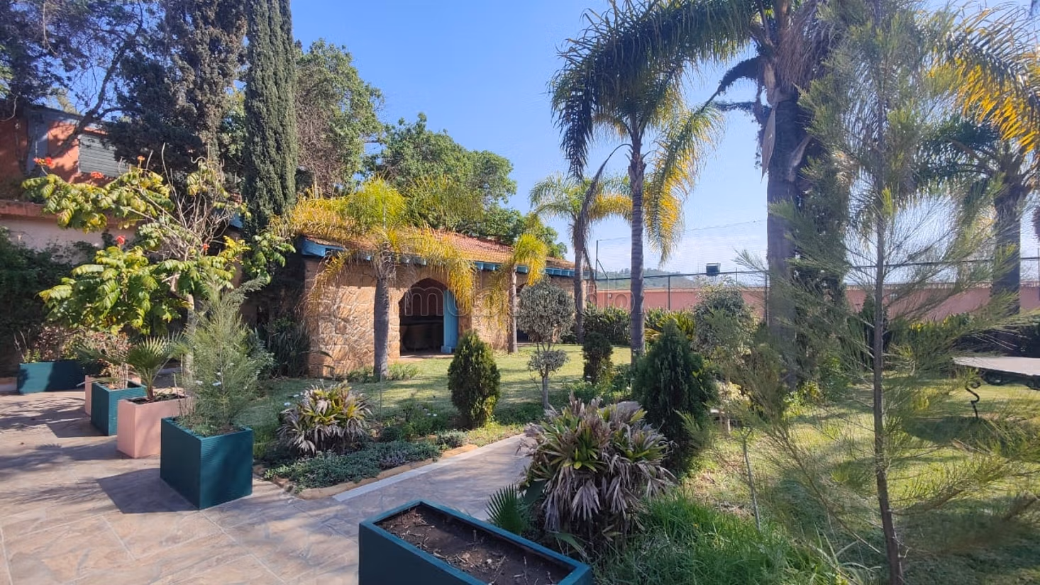 Villa de alto standing en venta en La Colline. 7 dormitorios. Propiedad con piscina