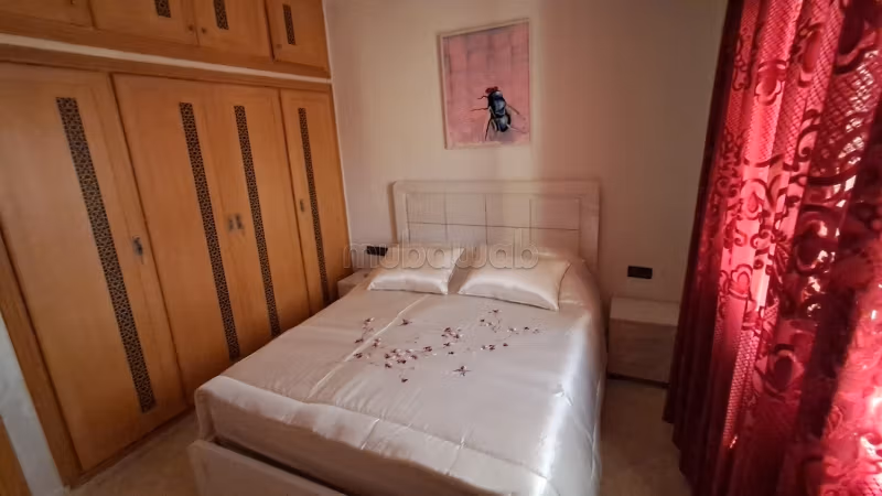 Affitto di un bellissimo appartamento a Route ain Chkaf. Superficie totale 80 m². Arredato
