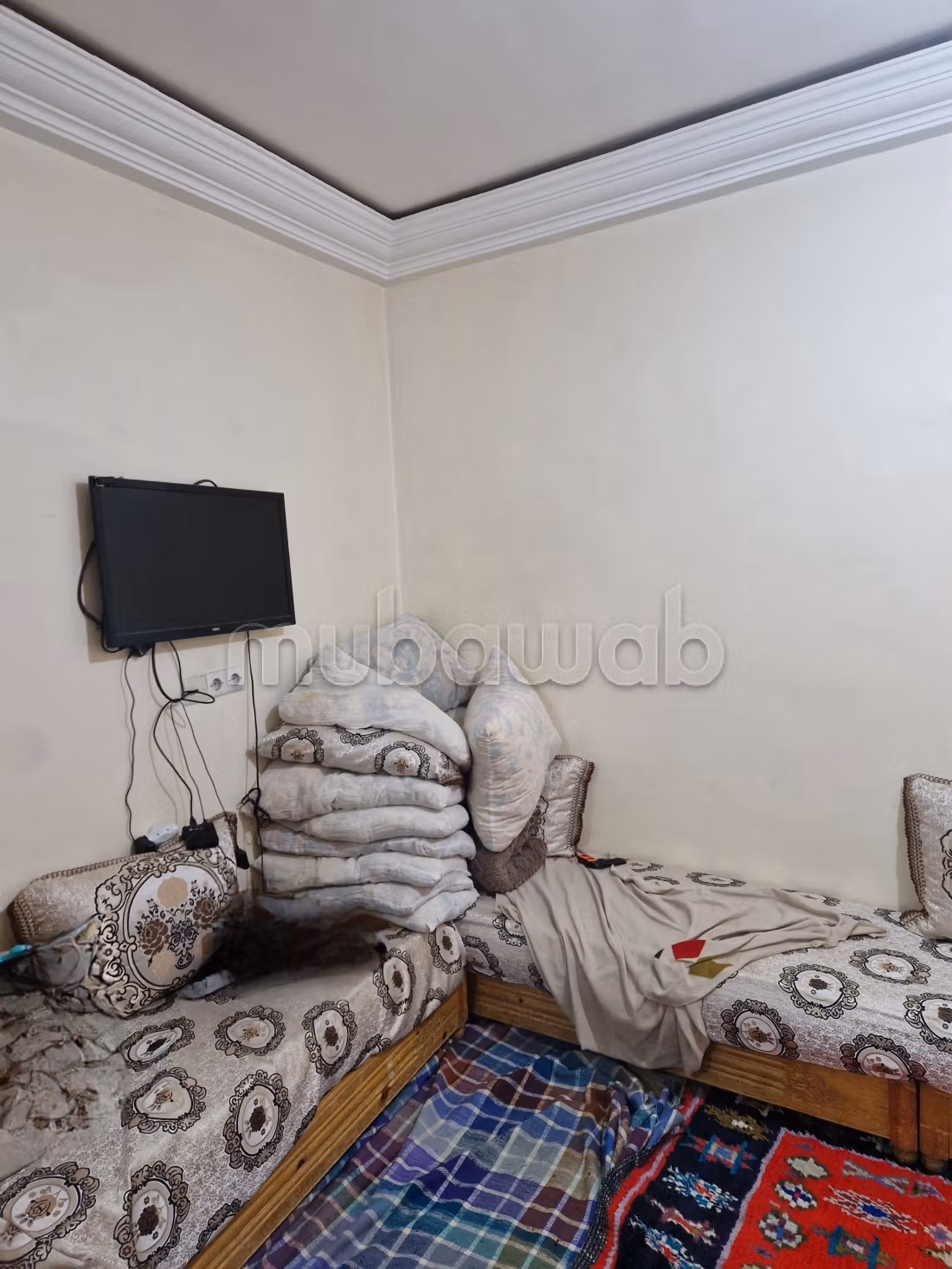 Très belle maison en vente à Bab Aylan. Superficie 34 m². Porte blindée — 4