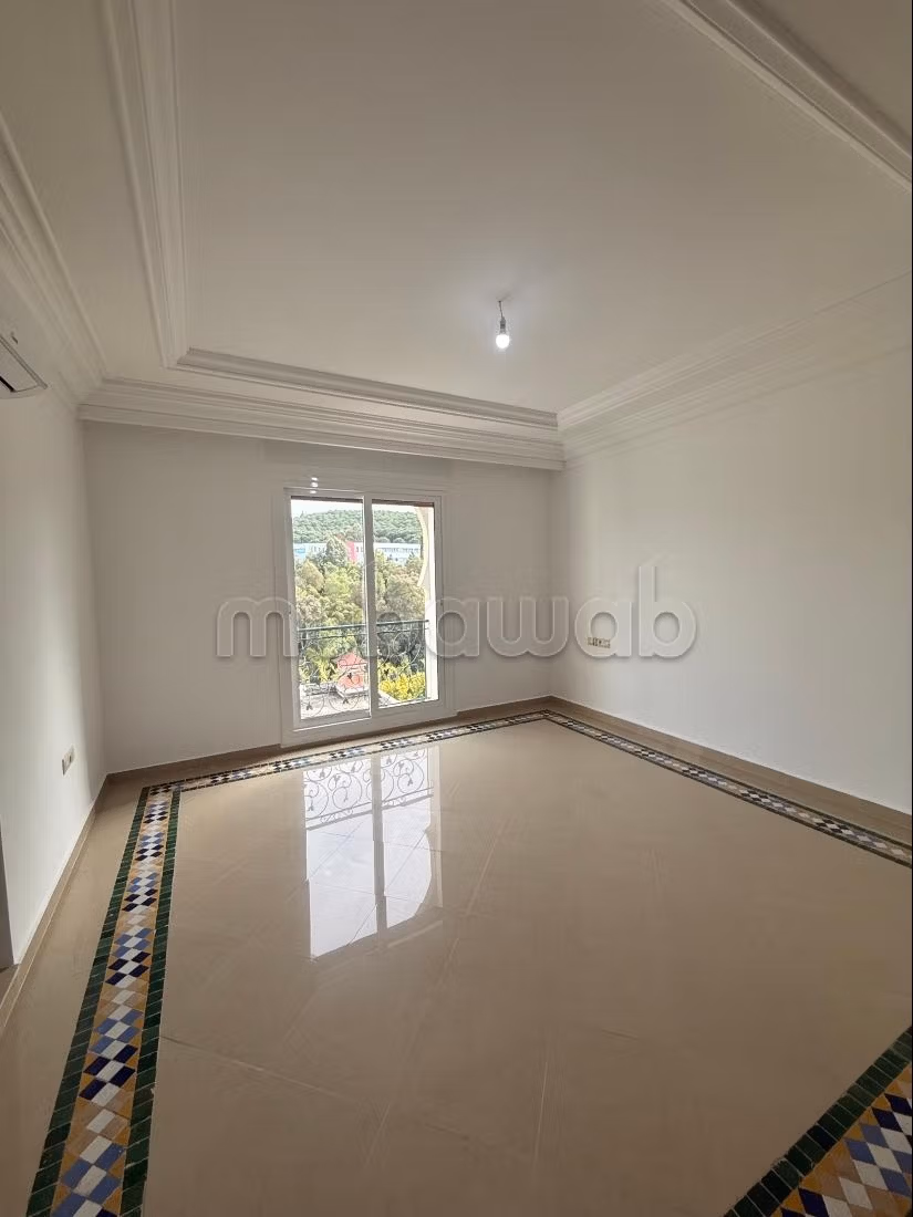 Villa de prestige meublée à louer dans le quartier exclusif de Boubana