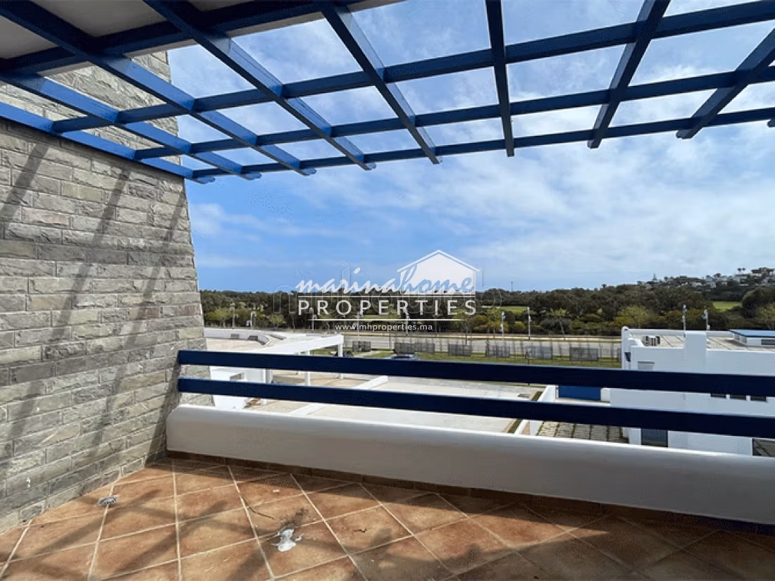 Apartment to purchase. 2 rooms. Beautiful terrace and garden
