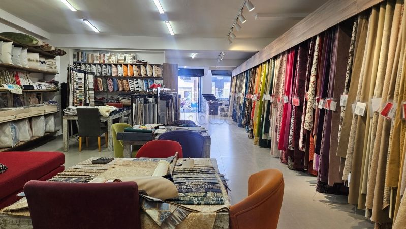 Local commercial à vendre 
Maarif extension