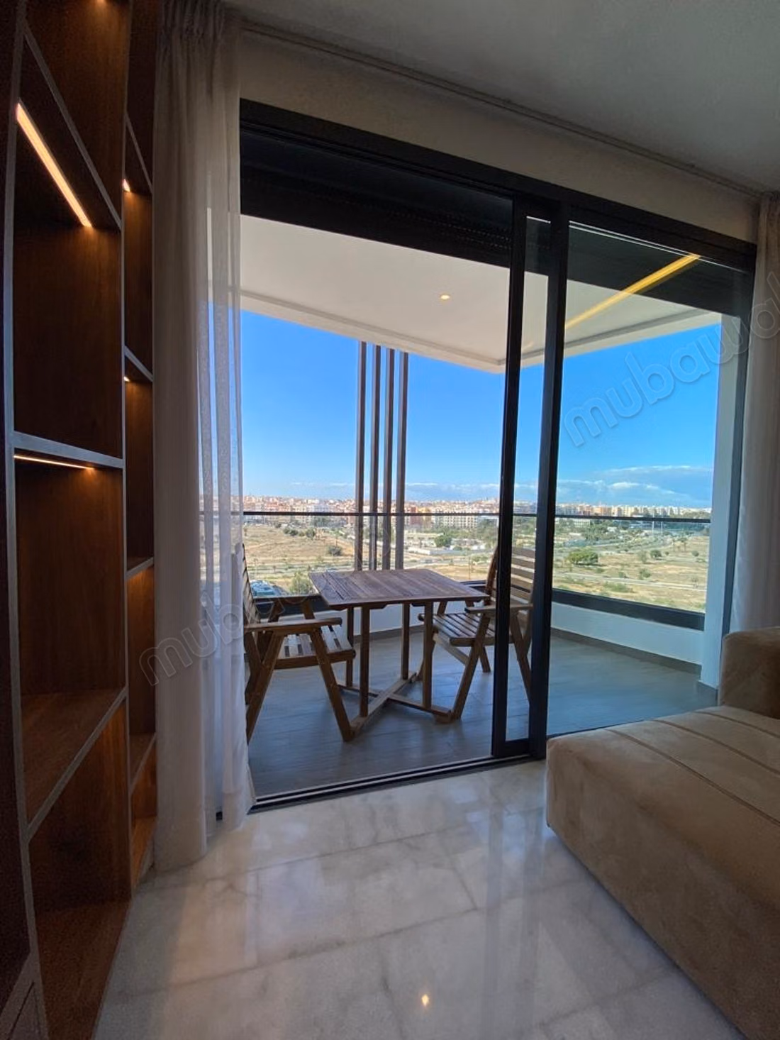 Sublime appt meuble en location cfc
