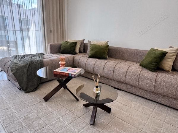 Appartamento in affitto a Casablanca Finance City. 3 belle camere da letto. Ascensore e terrazzo