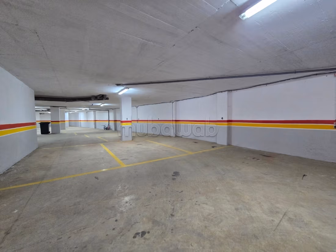 Magnífico piso en alquiler en Hay Targa. 3 habitaciones grandes. Espacios verdes, Balcón