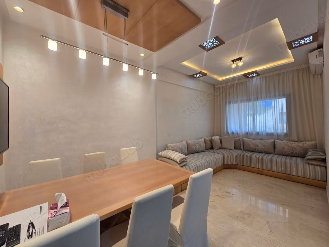 Magnífico piso en alquiler en Hay Targa. 3 habitaciones grandes. Espacios verdes, Balcón