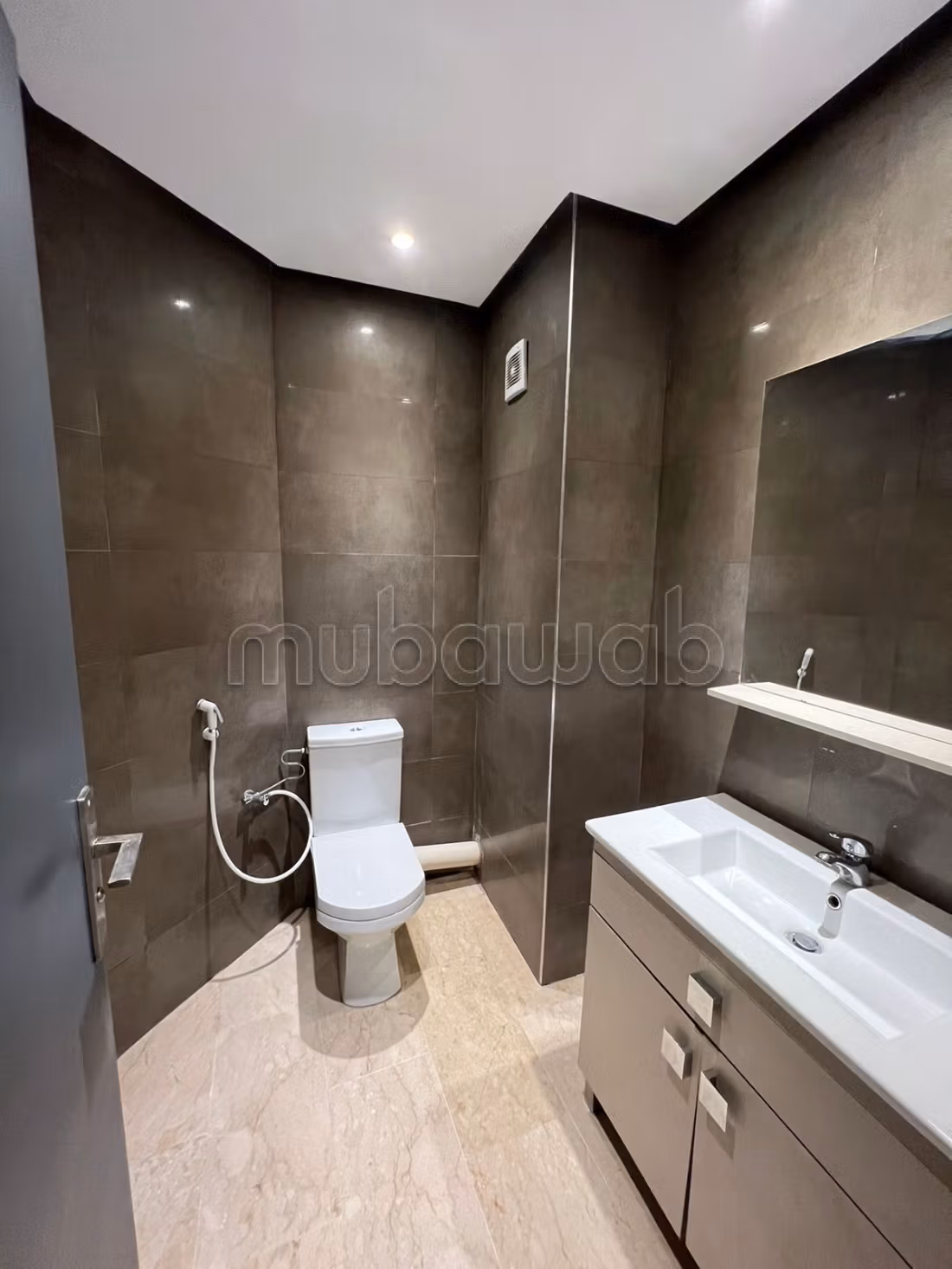 Apartments for rent in Guéliz. 2 rooms. Lift and parking