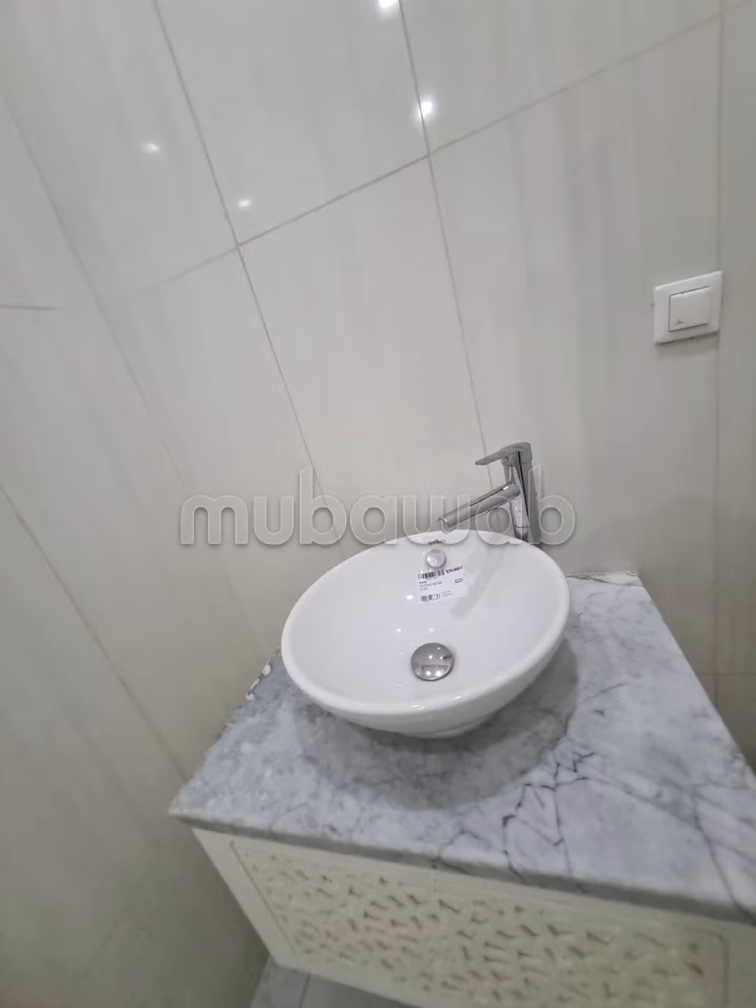 0% commission/ A vendre un appartement à Ennasr 2