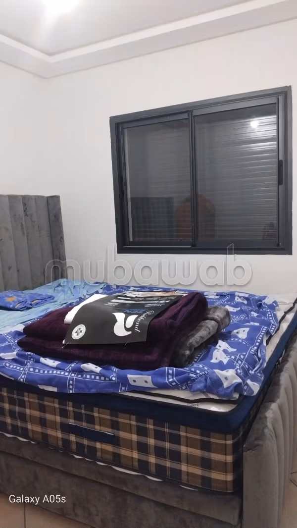 Se vende villa de lujo. Superficie 1500 m². Con muebles