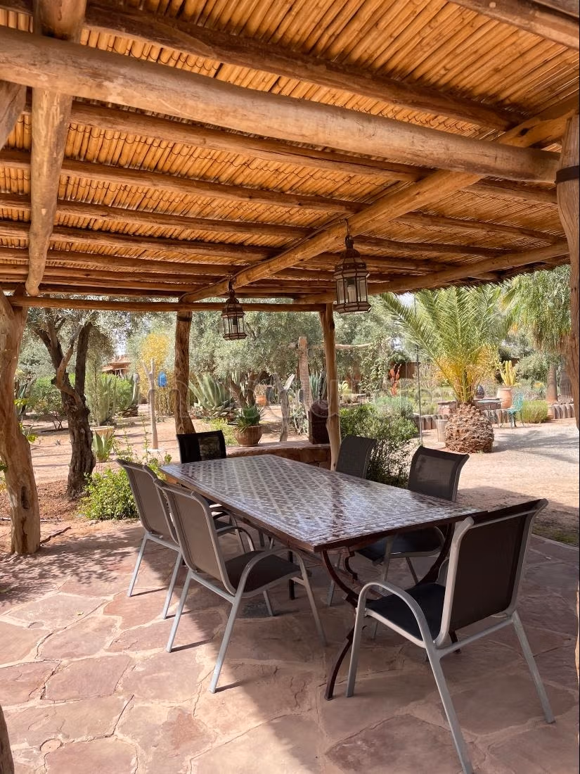 Luxury Villa for sale. 4 rooms. Air conditioning system