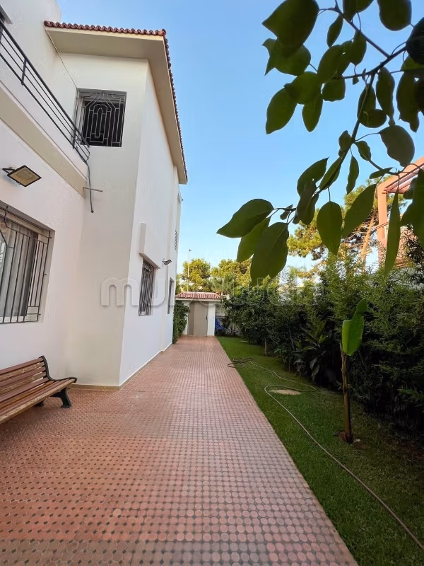 Villa location hay rayd