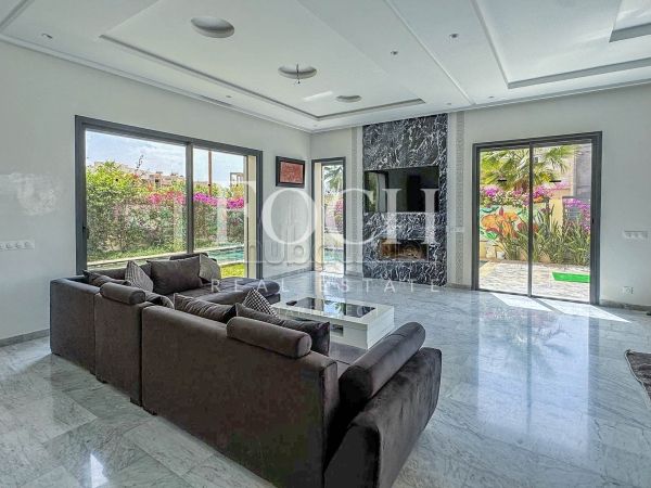 فيلا رائعة للبيع بأكدال. 7 قطع كبيرة. مفروشة