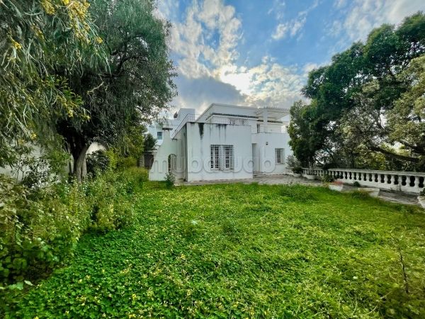 Villa di lusso in vendita a Sidi Bousaid. 3 belle camere da letto. Posto auto e terrazzo