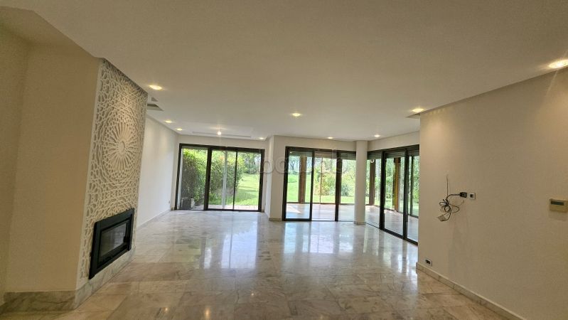 Rez de jardin vue sur golf ville verte