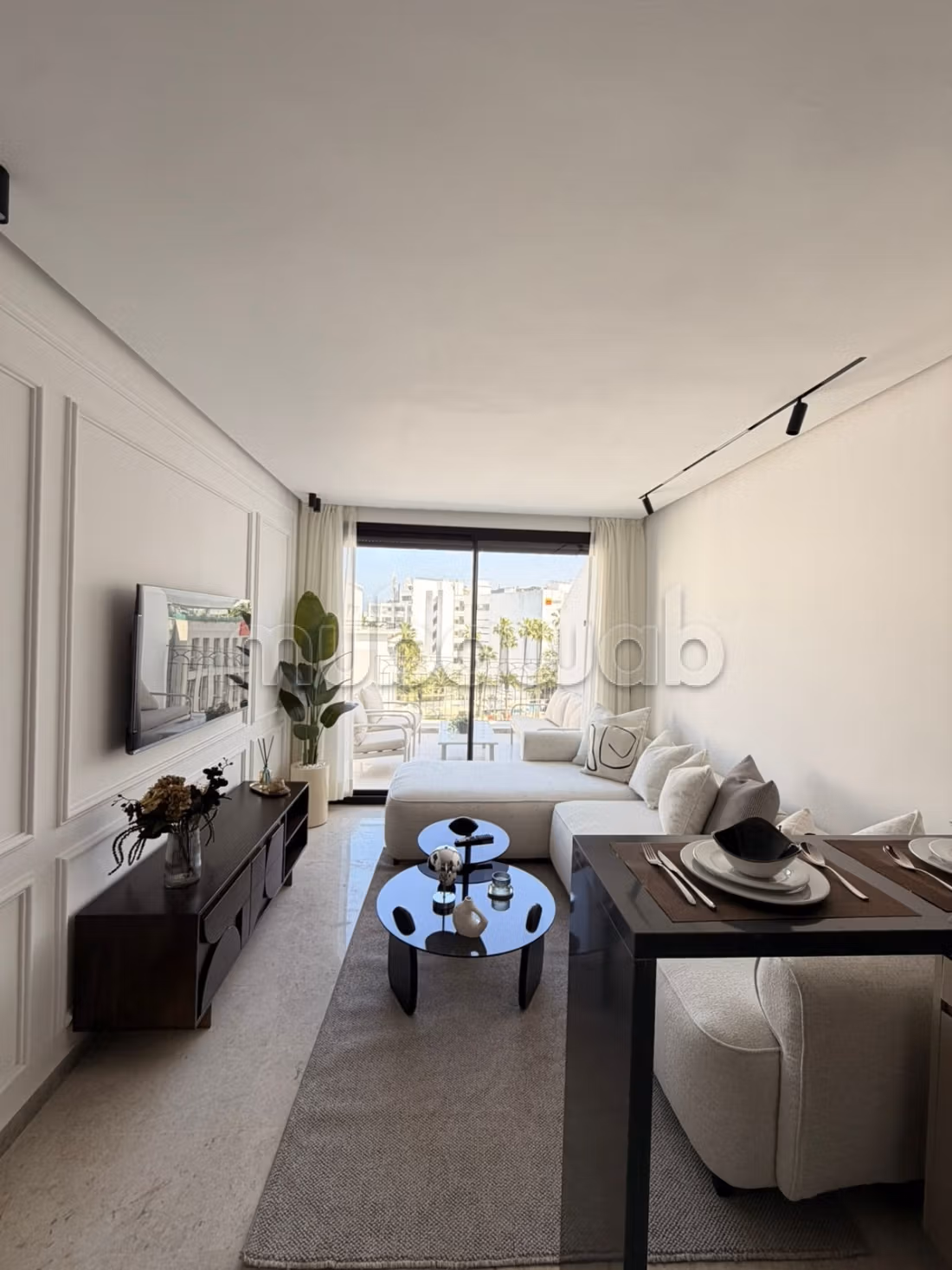 À louer studio moderne avec terrasse à gauthier